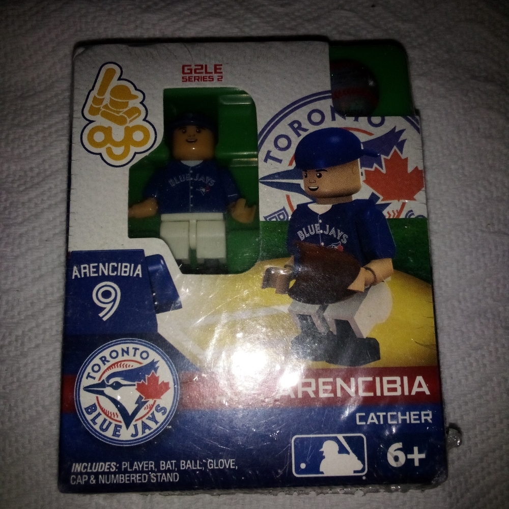 OYO Toronto Blue Jays J.P. Arencibia Catcher 2013 Limited Edition Lego New